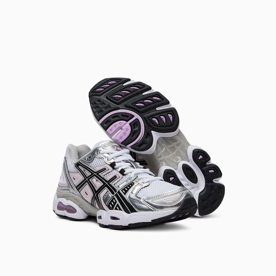 商品Asics|Asics Gel Nimbus 9 Sneakers 1202a278,价格¥1524,第4张图片详细描述