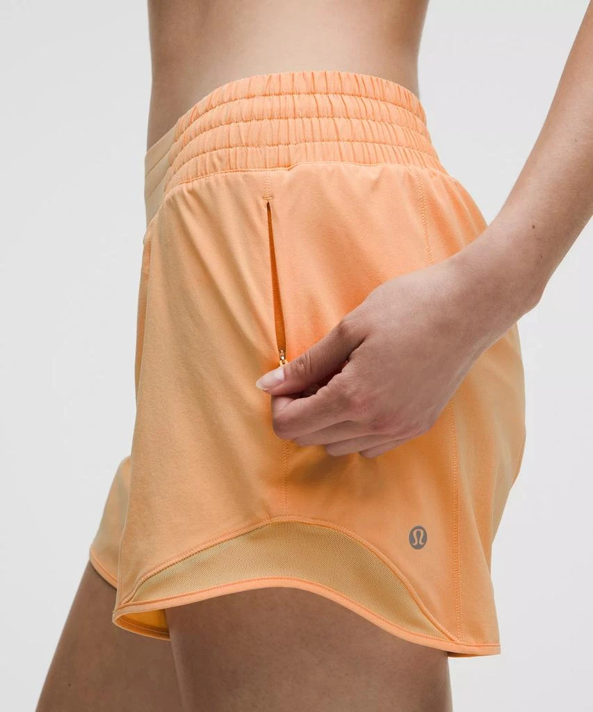 Hotty Hot High-Rise Lined Short 4" 商品