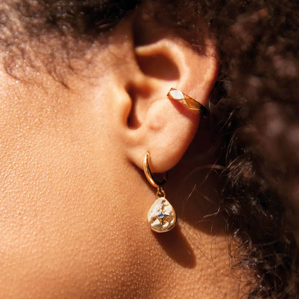 商品ESTELLA BARTLETT|Estella Bartlett Gold-Plated and Cubic Zirconia Hoop Earrings,价格¥108,第2张图片详细描述