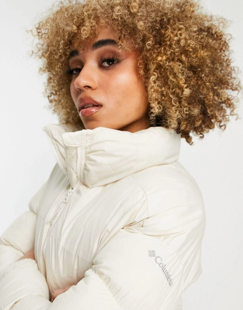 商品Columbia|Columbia Pike Lake cropped puffer jacket in cream,价格¥509,第3张图片详细描述