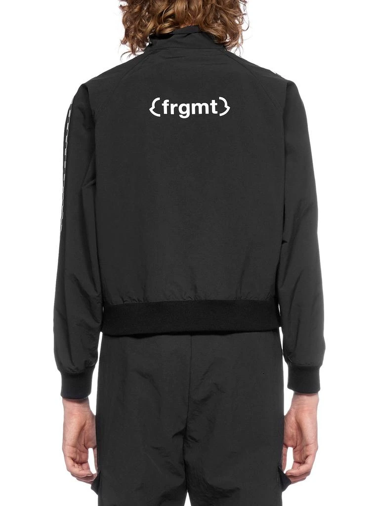 商品Moncler|Moncler X Fragment Hiroshi Fujiwara Logo Printed Bomber Jacket,价格¥4238,第4张图片详细描述