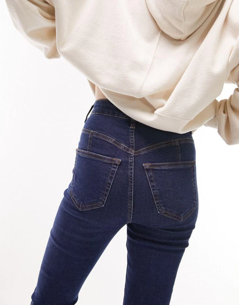 商品Topshop|Topshop enhancing Jamie jeans in mid blue,价格¥158,第3张图片详细描述