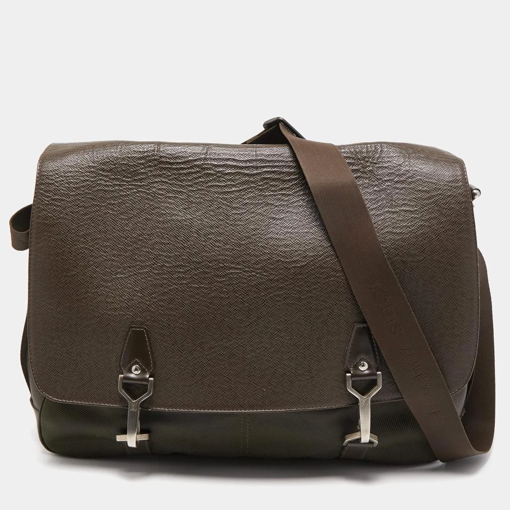 商品[二手商品] Louis Vuitton|Louis Vuitton Brown/Green Taiga Leather Dersou Messenger Bag,价格¥3271,第1张图片