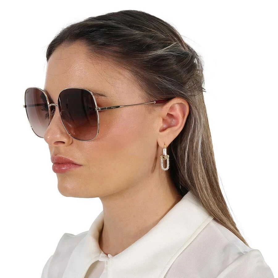 商品Salvatore Ferragamo|菲拉格慕 棕色渐变方形女士太阳镜 SF300S 703 59,价格¥587,第2张图片详细描述