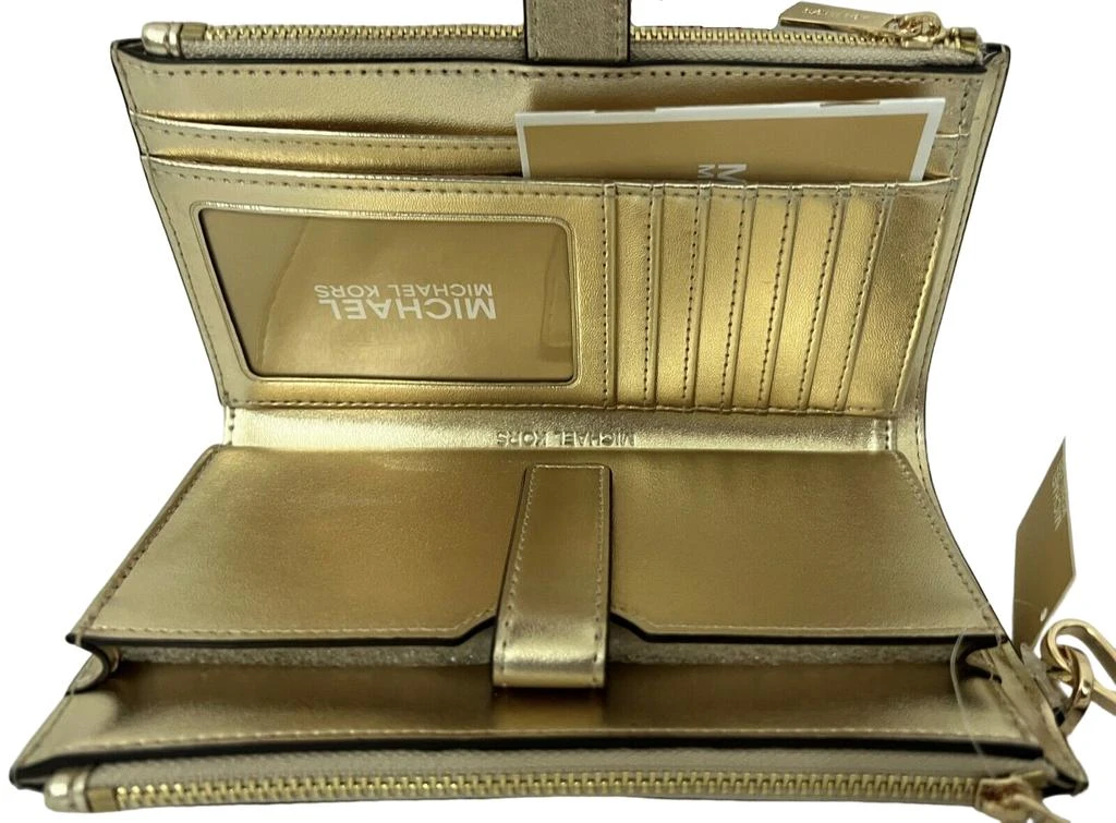 商品Michael Kors|Jet Set Travel MK Metallic Signature Double Zi hone Case Wristlet,价格¥867,第4张图片详细描述