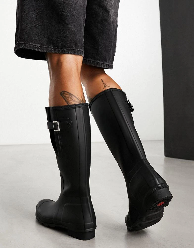 商品Hunter|Hunter Original Side Adjustable Wellington Boots in Black,价格¥1354,第3张图片详细描述