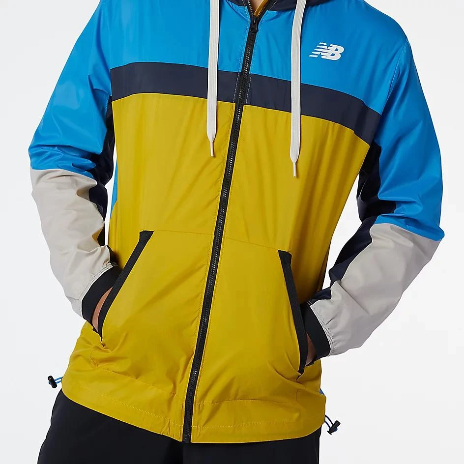 商品New Balance|R.W.T. Lightweight Woven Jacket,价格¥410,第4张图片详细描述
