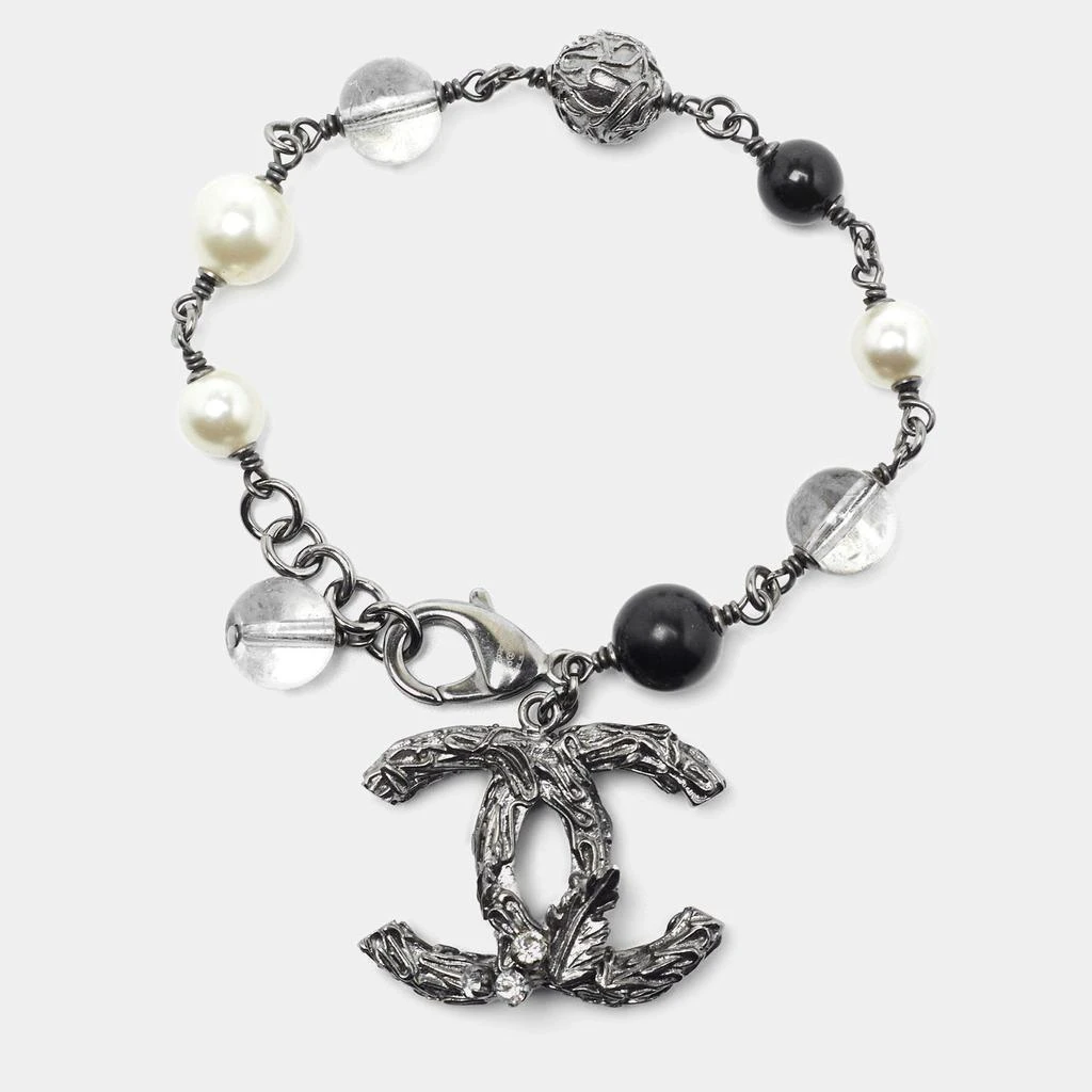 商品[二手商品] Chanel|Chanel Silver Tone Hammered CC Charm Beaded Bracelet,价格¥4066,第1张图片