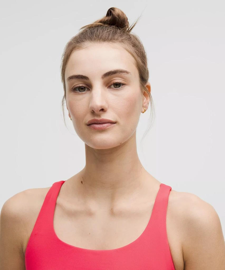 lululemon Energy Bra *Medium Support, B–D Cups 商品