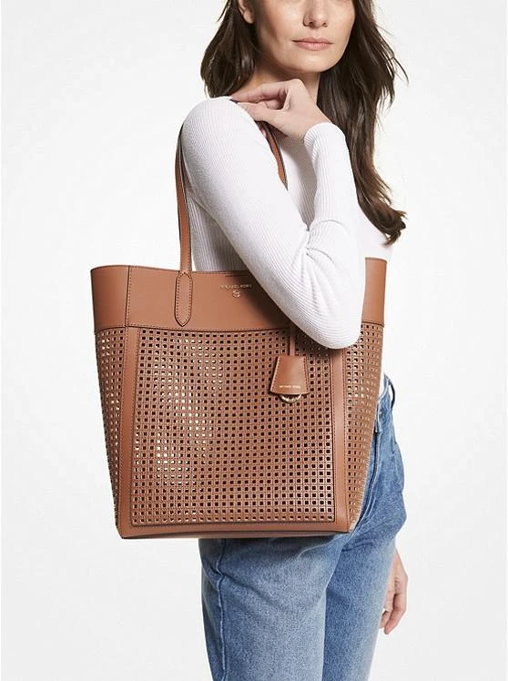 商品Michael Kors|Sinclair Large Perforated Leather Tote Bag,价格¥1344,第3张图片详细描述