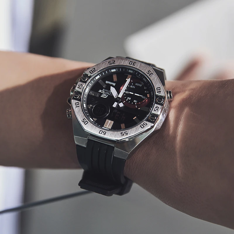 商品[国内直发] Casio|卡西欧手表高性能金属腕表的EDIFICE系列ECB-10YP-1APR 100米防水 人造蓝宝石玻璃 蓝牙连接功能,价格¥1071,第3张图片详细描述