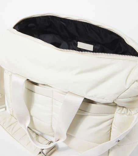 商品Moncler|Baby diaper bag and changing pad set,价格¥7307,第2张图片详细描述