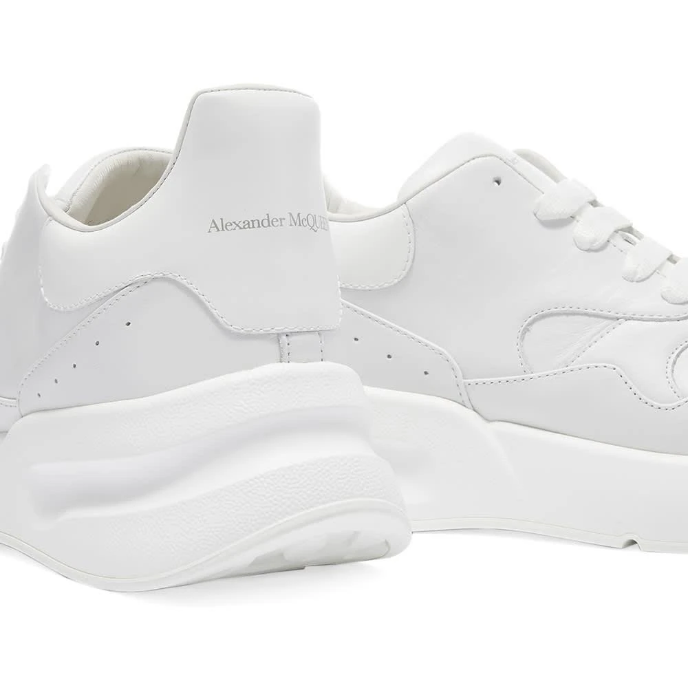 商品Alexander McQueen|Alexander McQueen Oversized Runner,价格¥2214,第4张图片详细描述