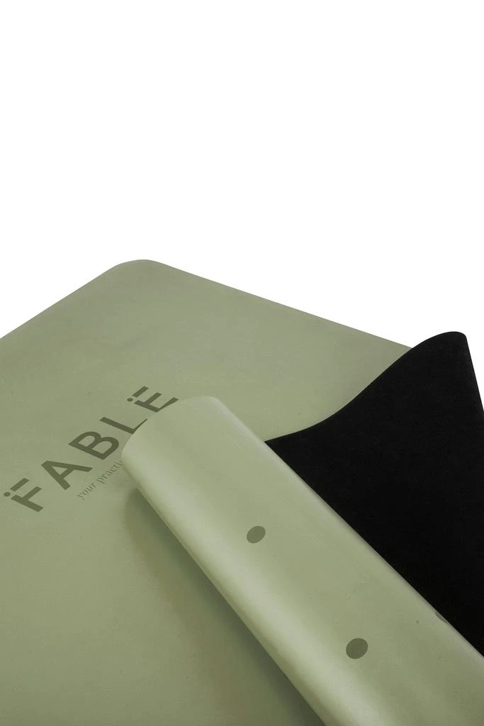 商品Fable|4mm Pro Grip Yoga Studio Mat - Sage Green,价格¥781,第2张图片详细描述