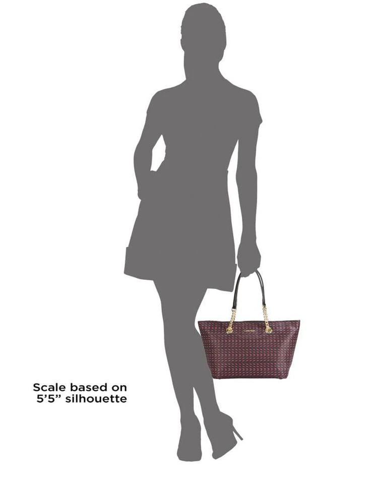 商品Calvin Klein|Small Nylon Tote,价格¥622,第4张图片详细描述