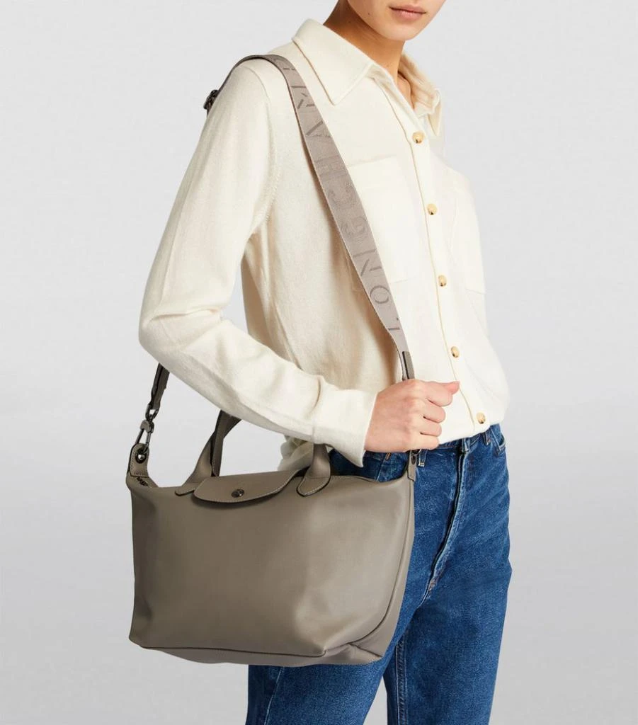 商品Longchamp|Medium Leather Le Pliage Top-Handle Bag,价格¥4011,第2张图片详细描述