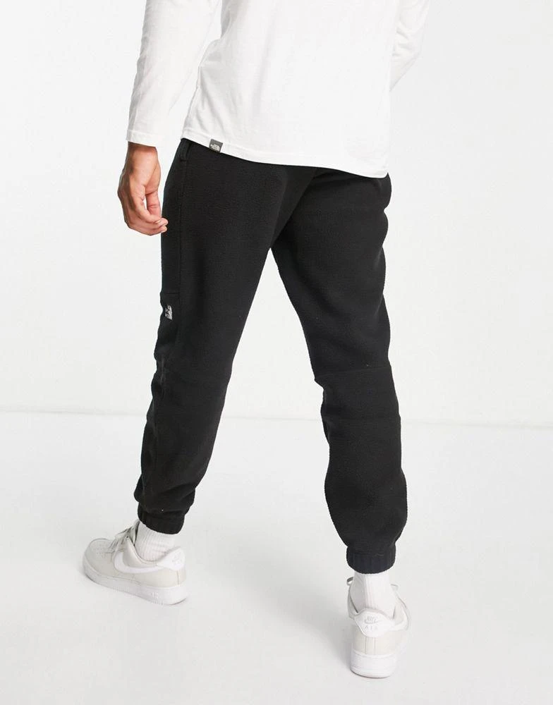 商品The North Face|The North Face Shispare high pile fleece joggers in black Exclusive at ASOS,价格¥307,第2张图片详细描述