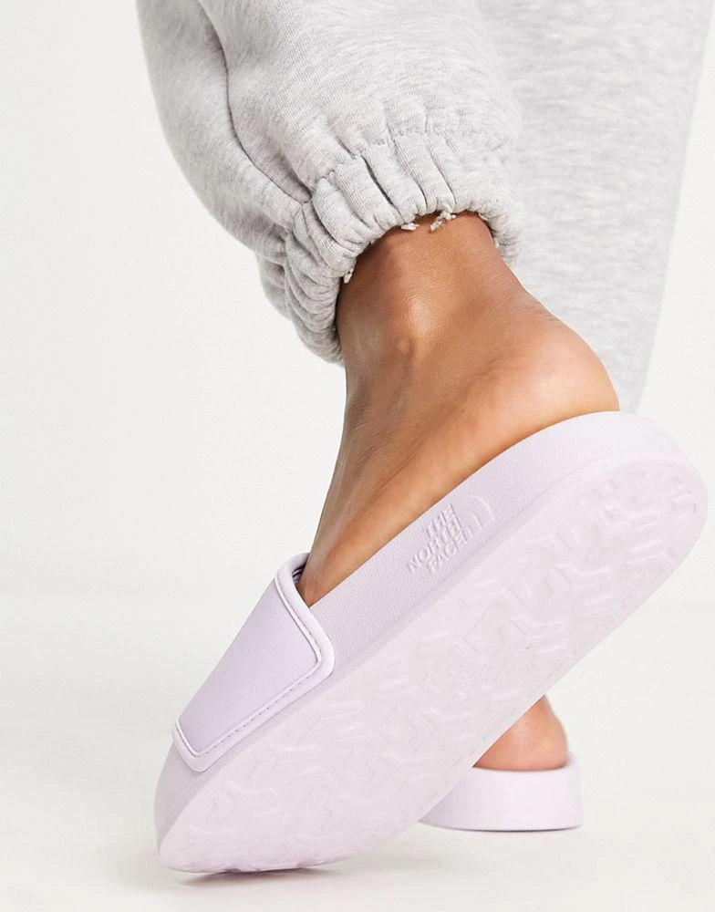 商品The North Face|The North Face Base Camp III sliders in lilac,价格¥320,第3张图片详细描述