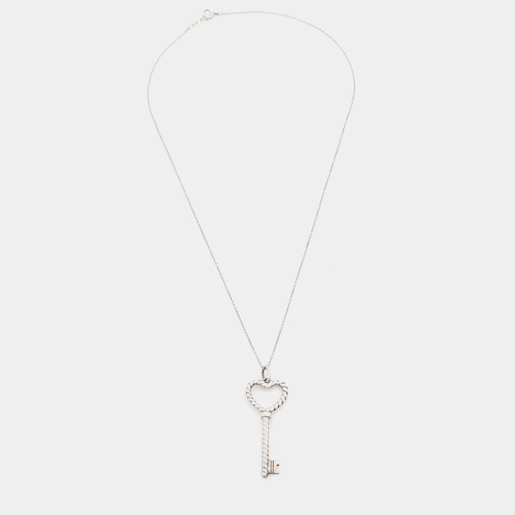 Tiffany & Co. Sterling Silver Twisted Heart Key Pendant Necklace商品第2张图片规格展示