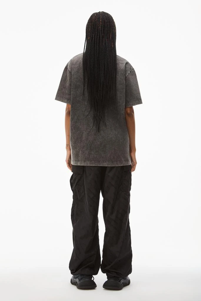 商品Alexander Wang|男式 紧凑型平纹针织压纹徽标T恤,价格¥1687,第5张图片详细描述