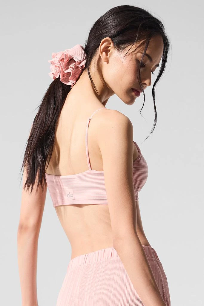 商品Alo|Micro Plisse Game On Bra - Pink Quartz,价格¥523,第3张图片详细描述