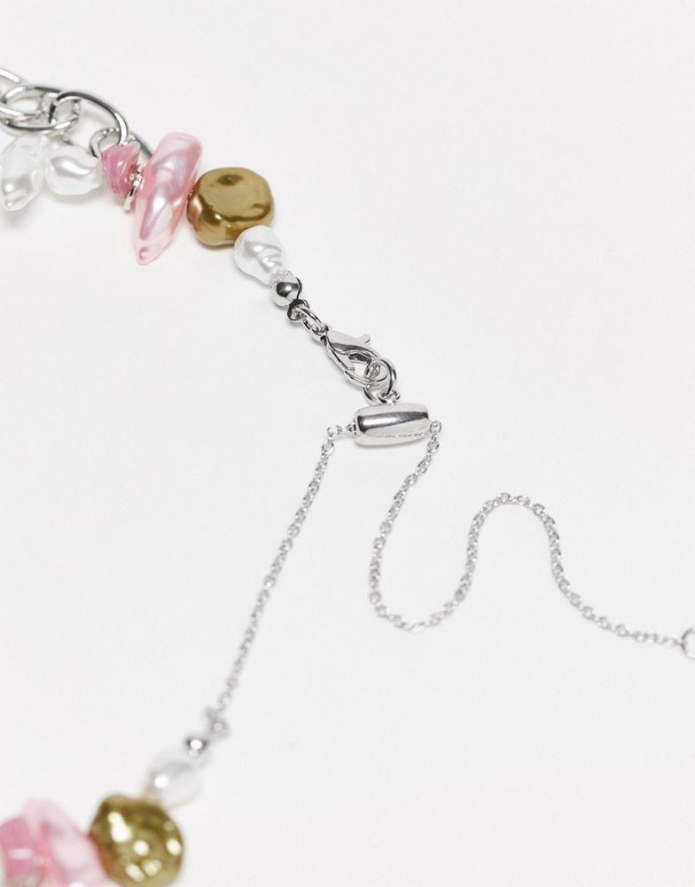 商品Reclaimed Vintage|Reclaimed Vintage unisex ultimate grunge necklace with coral chips and cross,价格¥124,第6张图片详细描述