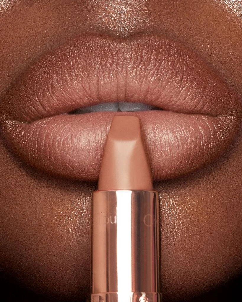 Super Nudes Matte Revolution Lipstick 商品