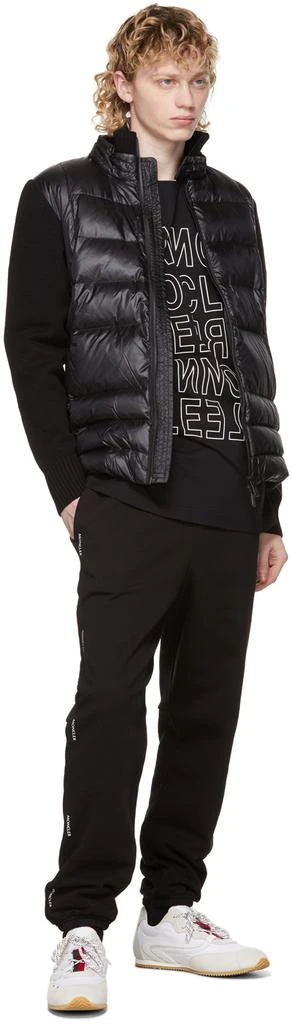 商品Moncler|黑色徽标羽绒马甲,价格¥11097,第5张图片详细描述