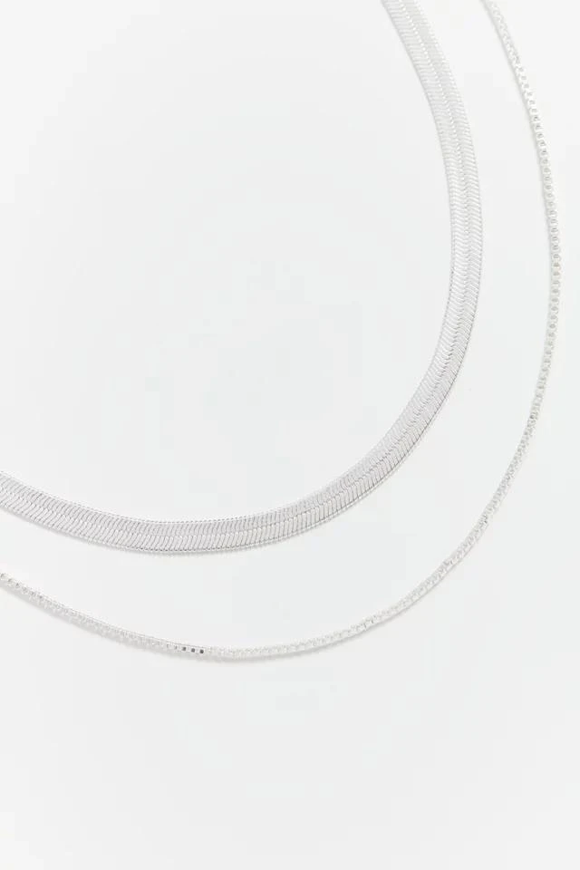 商品Urban Outfitters|Emory Essential Chain Layer Necklace,价格¥76,第2张图片详细描述