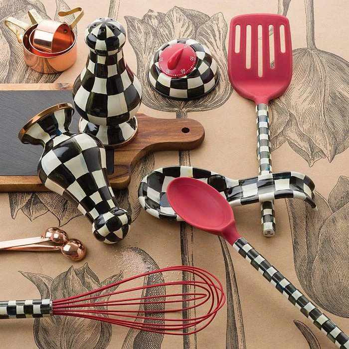 商品MacKenzie-Childs|Courtly Check Enamel Spoon Rest,价格¥449,第2张图片详细描述