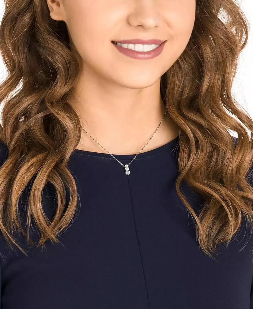 商品Swarovski|Silver-Tone Triple-Crystal Pendant Necklace, 14-4/5" + 2" extender 项链,价格¥874,第3张图片详细描述
