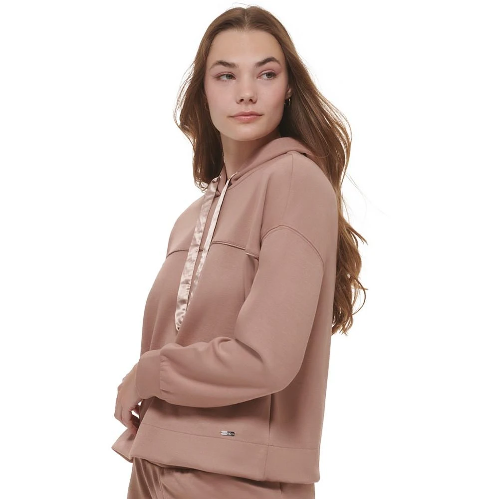 商品Calvin Klein|Women's Satin Drawstring Hooded Sweatshirt,价格¥181,第3张图片详细描述