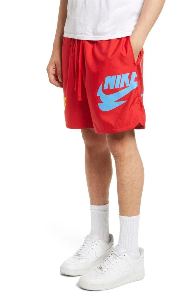 商品NIKE|Sportswear Sport Essentials+ Woven Shorts,价格¥205,第3张图片详细描述