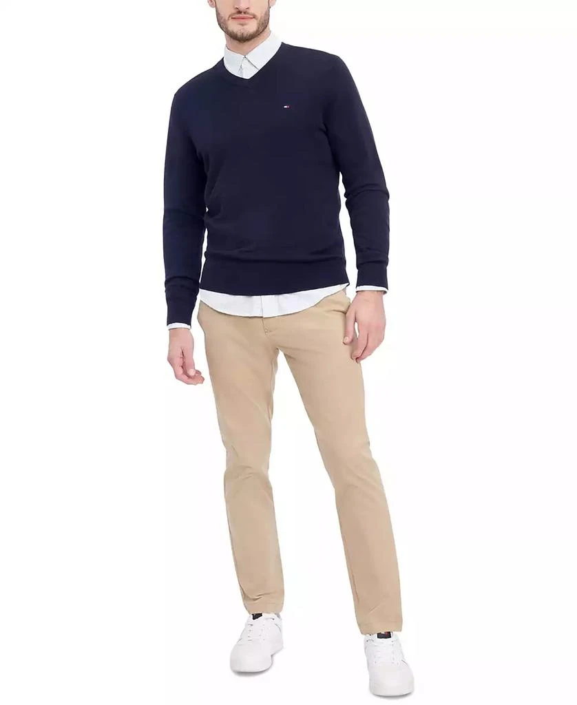 商品Tommy Hilfiger|Men's Essential Solid V-Neck Sweater,价格¥304,第4张图片详细描述