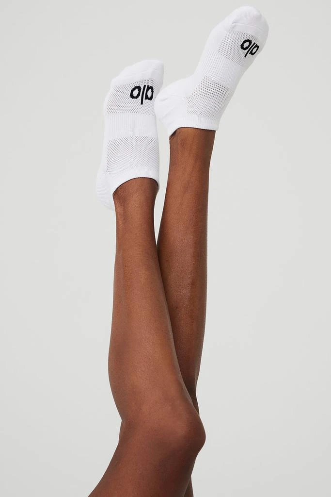 商品Alo|Women's Everyday Sock - White/Black,价格¥120,第4张图片详细描述