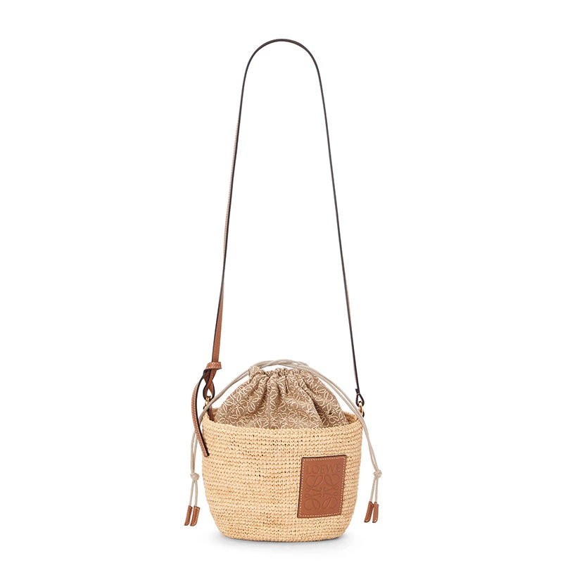 商品Loewe|【预售3-7天】罗意威 Basket系列 女士自然色拉菲草编织牛皮革肩带织物抽绳小袋单肩斜挎包A689C70X08-2435,价格¥5490,第5张图片详细描述