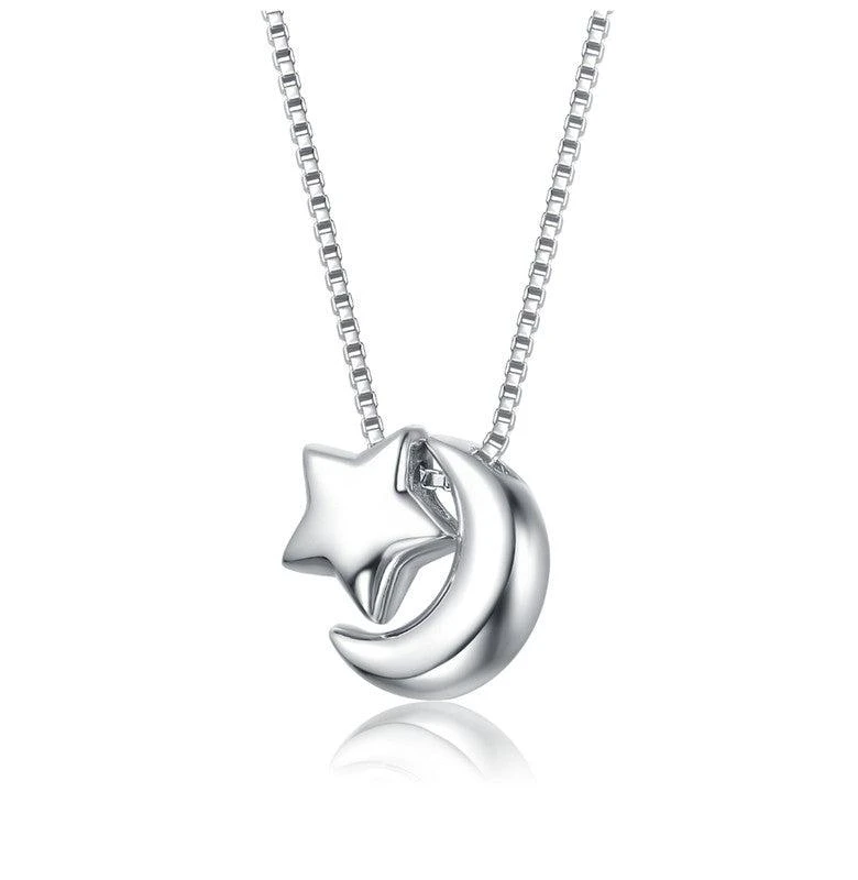 商品GigiGirl|White Gold Plated Star and Crescent Moon Pendant Necklace for Kids,价格¥704,第2张图片详细描述