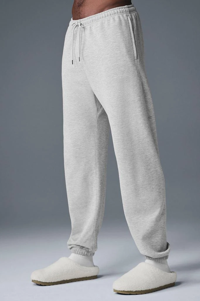 商品Alo|Chill Sweatpant - Athletic Heather Grey,价格¥744,第3张图片详细描述