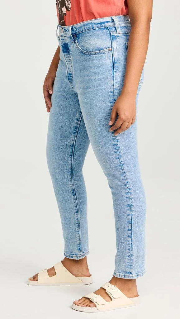 Levi's 501 紧身牛仔裤 商品