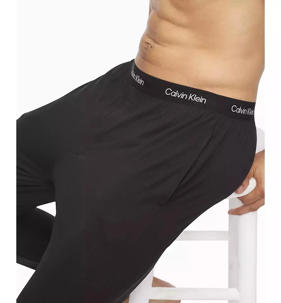 商品Calvin Klein|Men's Ultra Soft Modern Modal Lounge Joggers,价格¥187,第4张图片详细描述