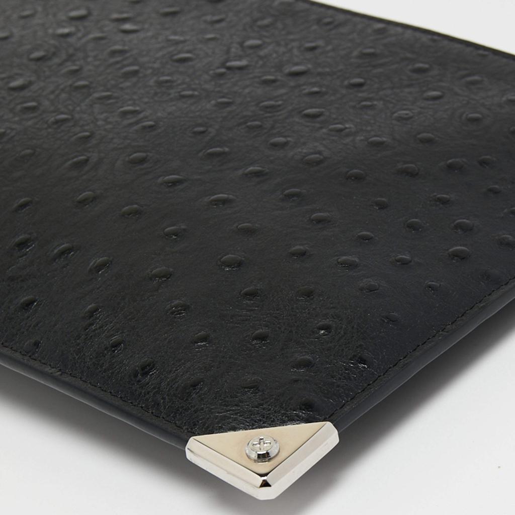 Alexander Wang Black Ostrich Embossed Leather Clutch商品第10张图片规格展示