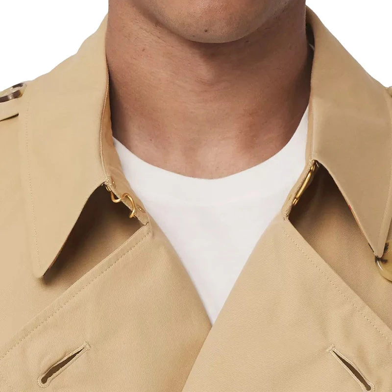 商品Burberry|【预售3-7天】BURBERRY/博柏利  新禧贺岁系列 男士蜜色纯棉肯辛顿版型风衣80458591,价格¥16755,第5张图片详细描述