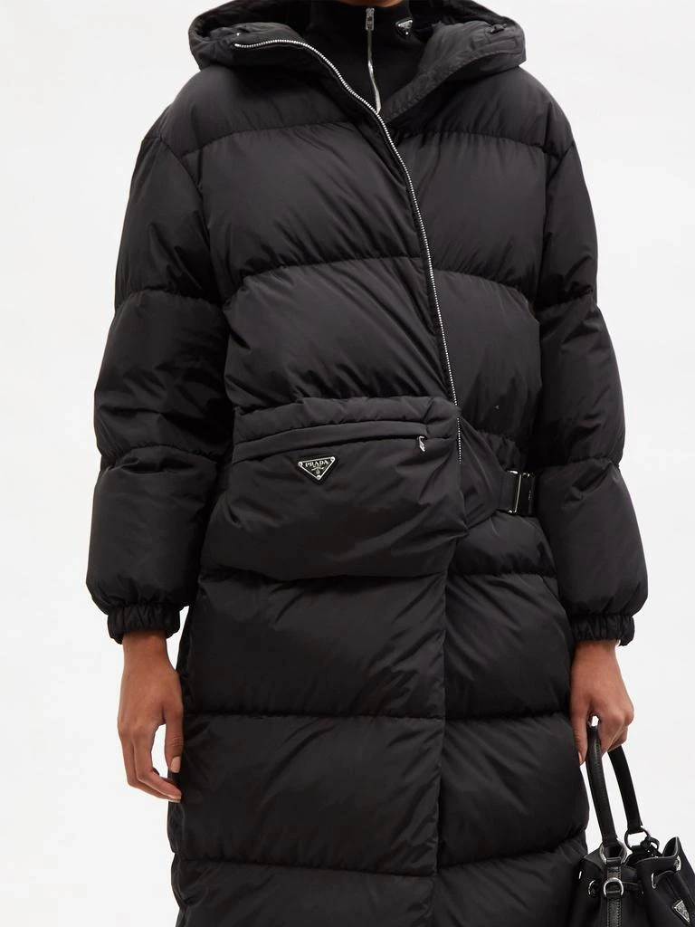 Hooded asymmetric recycled-fibre down coat 商品