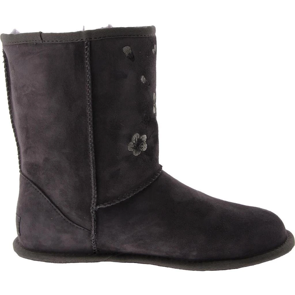 商品UGG|Ugg Women's Sheepskin Classic Short Metallic Snow Leopard Mid-Calf Boot,价格¥501,第4张图片详细描述