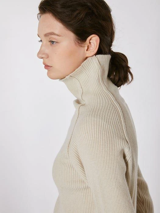 商品MOHAN|TOF Out-Cut Cashmere Turtleneck Knit,价格¥907,第5张图片详细描述