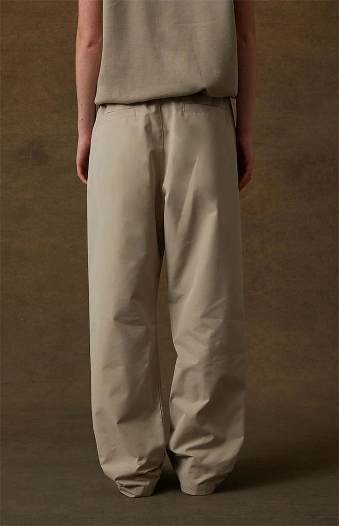 商品Essentials|Women's Smoke Relaxed Trousers,价格¥1125,第4张图片详细描述