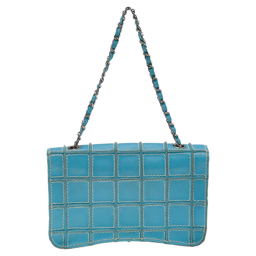 商品[二手商品] Chanel|Chanel Light Blue Leather Vintage Square Wild Stitch Bag,价格¥18915,第6张图片详细描述