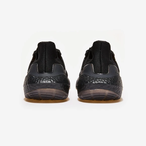 【Brilliant|包邮包税】阿迪达斯 ULTRABOOST 22 W 女生  训练运动鞋 跑步鞋  GX5587 CBLACK/CBLACK/CBLACK 商品