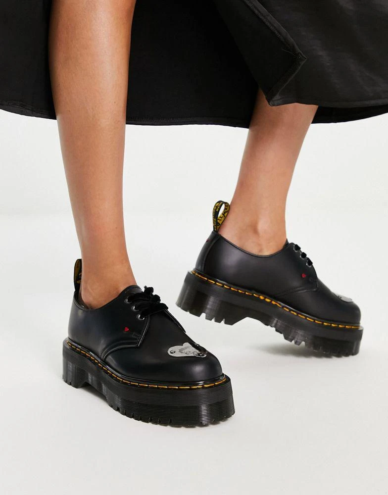 商品Dr. Martens|Dr Martens x betty boop 1461 quad shoes in black,价格¥1191,第1张图片