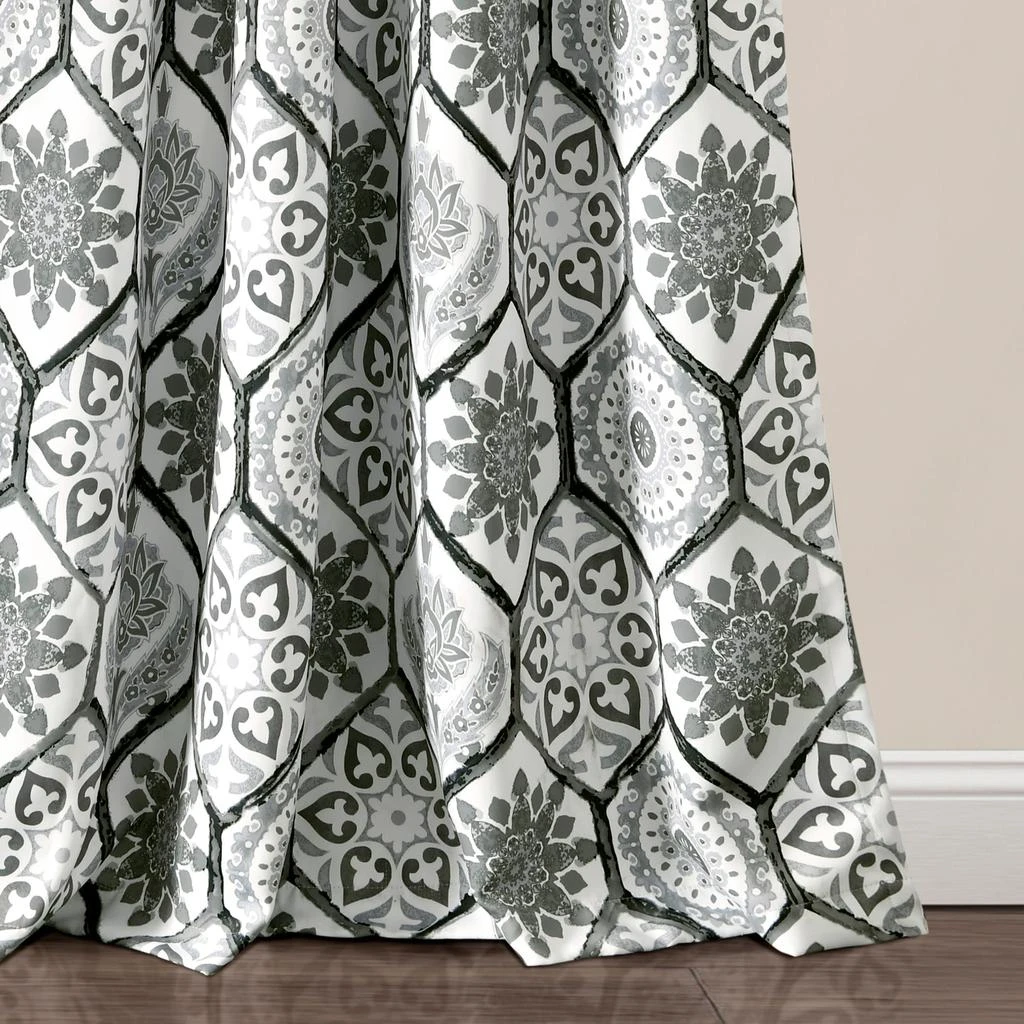 商品Lush Decor|Marvel Light Filtering Window Curtain Gray 52X84 Set,价格¥622,第4张图片详细描述